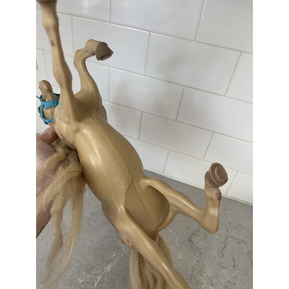 Vintage Barbie doll Sun Runner Western Horse Saddle And Some Accessories… - Picture 6 of 6